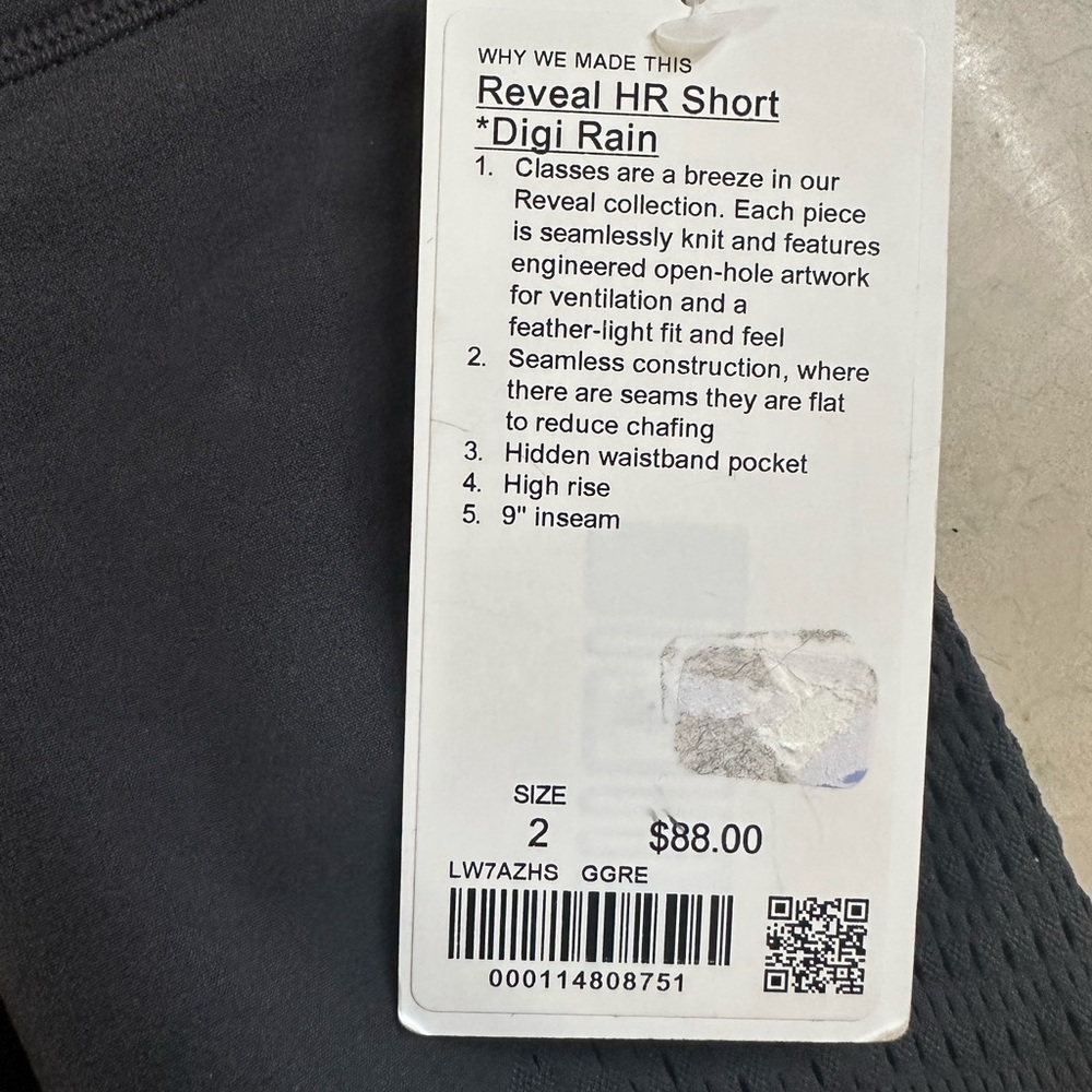 Lululemon Reveal HR Short Digi Rain Charcoal Grey Size 2 High Rise Shorts - Picture 2 of 12
